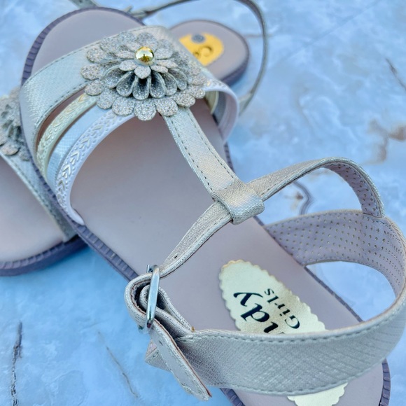 Gold Girl Sandals  Size 12.5 - Picture 4 of 6
